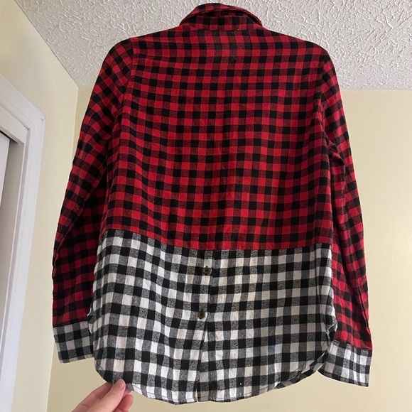 SHIRT | HEM & THREAD | S - Picture 2 of 3